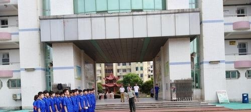 安义职业技术学校