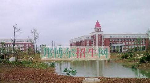 成都机械电子职业技术学校