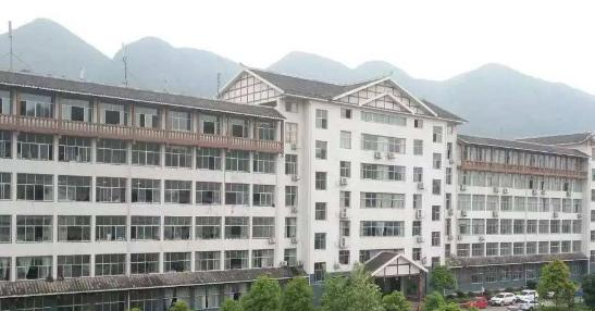 慈利县信息工程学校