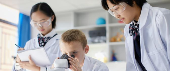 瑞得福国际学校高中部2020年报名条件、招生要求、招生对象