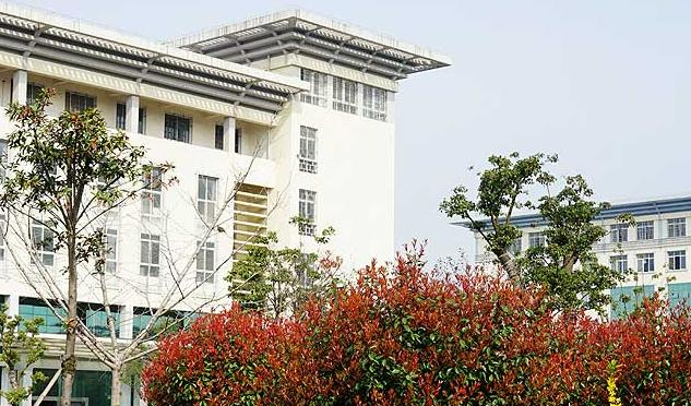 湖北中医药高等专科学校