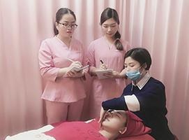 纹绣