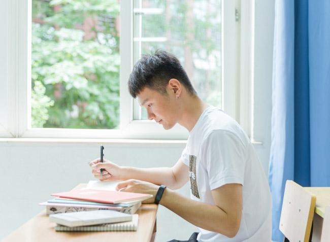托福冲80分班