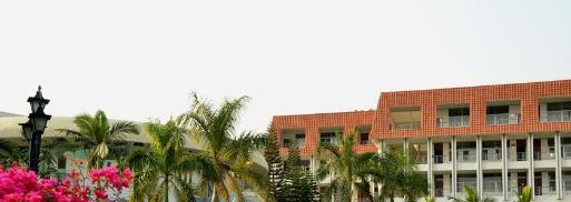 深圳东方英文书院2023年招生办