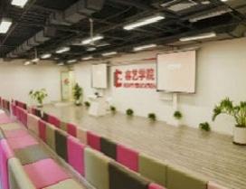 北京容艺教育