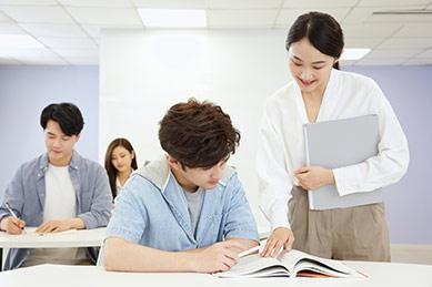 采用