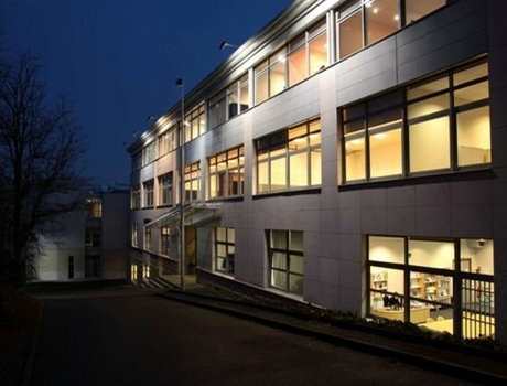 国立戏剧艺术技巧高等学院