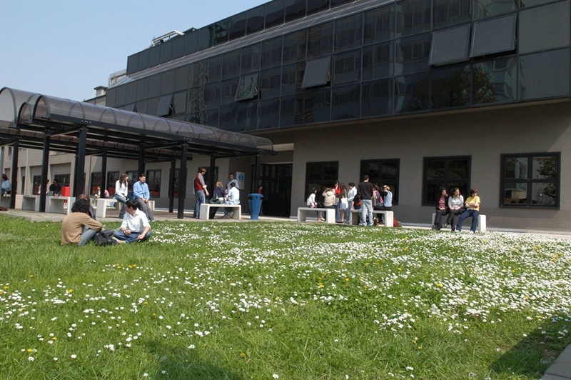 圣拉斐尔生命健康大学