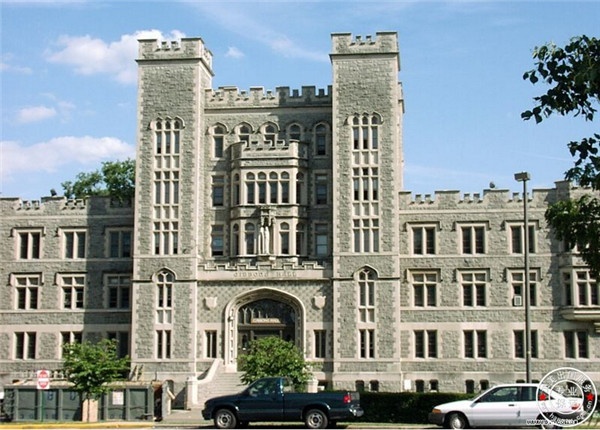 美国天主教大学