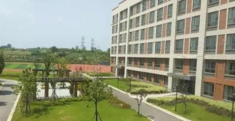 南京市雨花台中学怎么样、好不好