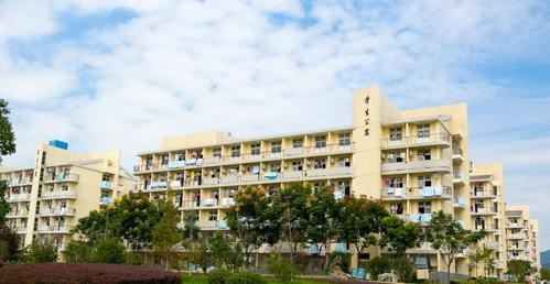 安徽省安庆卫生学校