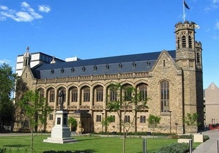 阿德莱德大学