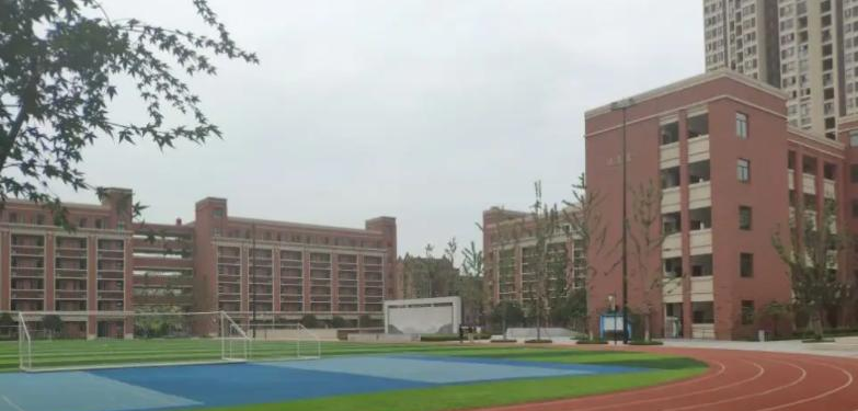 重庆史迪威外语学校