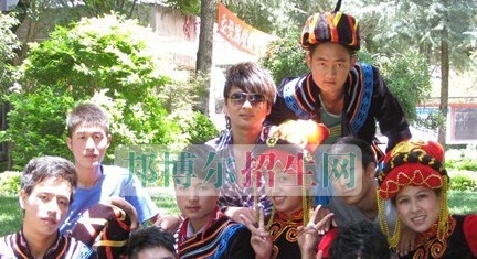 四川省彝文学校