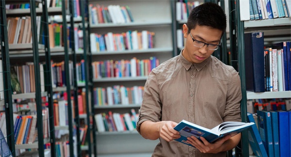 重庆广播电视中等专业学校