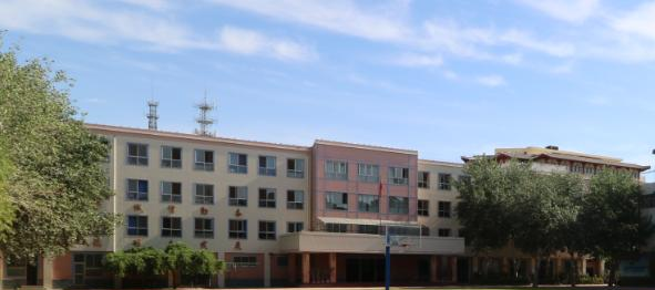 敦煌技工學(xué)校地址在哪里，哪個(gè)地區(qū)，哪個(gè)城市?