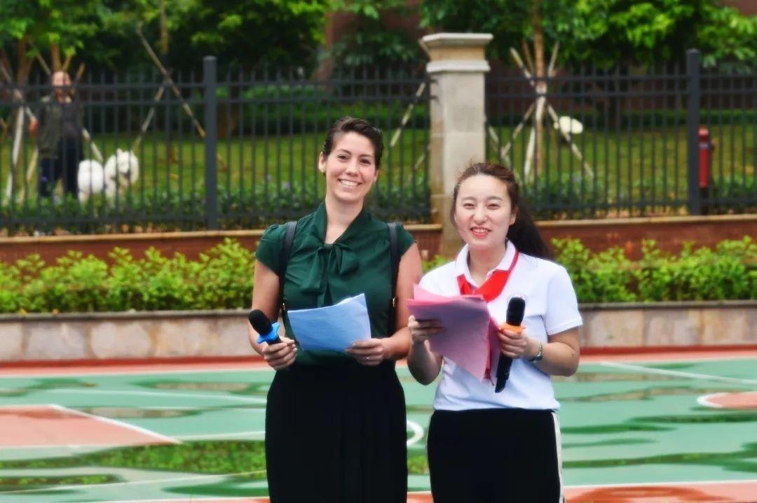 海南力迈中美学校举行春季体验班开学典礼