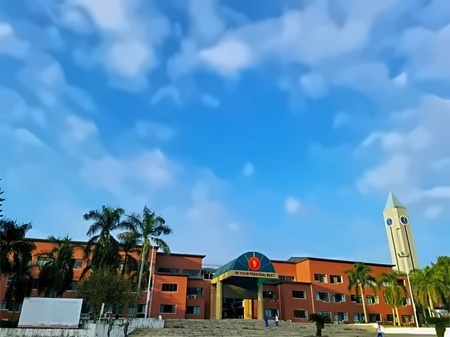 广大附中英豪国际学院