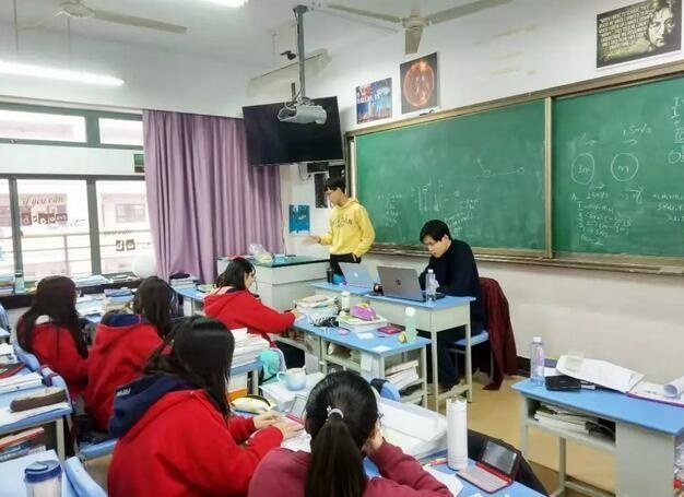 诺科MUN社团.jpg