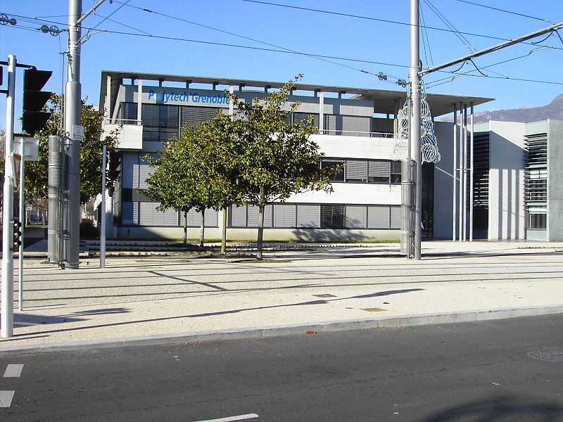 格勒诺布尔大学综合理工学校