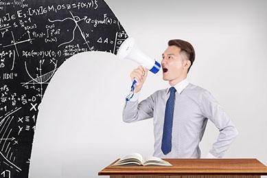 专业讲师团队，深耕十多年，用毕生精力专研演讲