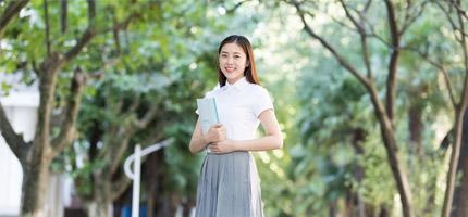 沃尔得帮您更快掌握地道英语