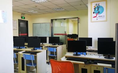 课室