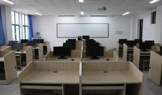 兰州东方加拿大高中