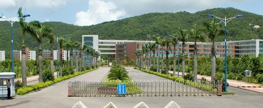 吉林大学
