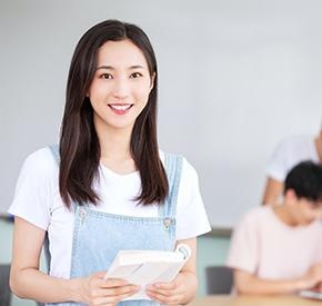 美国