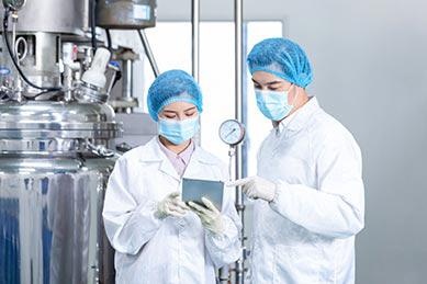 课程结合行业较新案例，为学员进行行业知识的分析讲解。