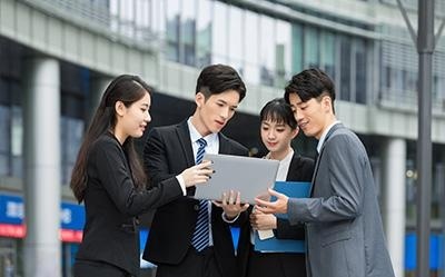 业内高水平服务团队