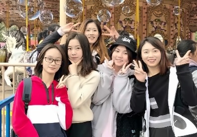 铭远双语高级中学全体学生上海欢乐谷秋游活动回顾