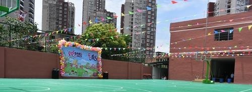 贵阳英才学校网站