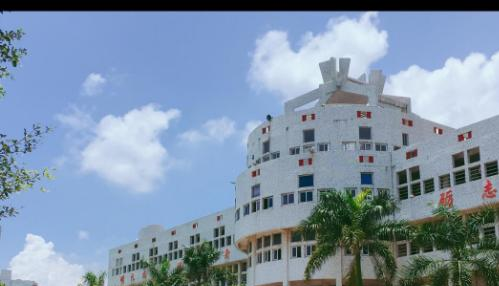 荆州东方中等职业学校网站