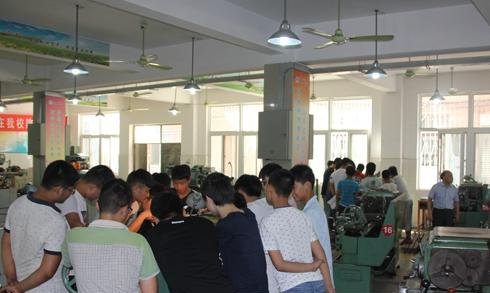 大竹县中峰职业技术学校2022年有哪些专业