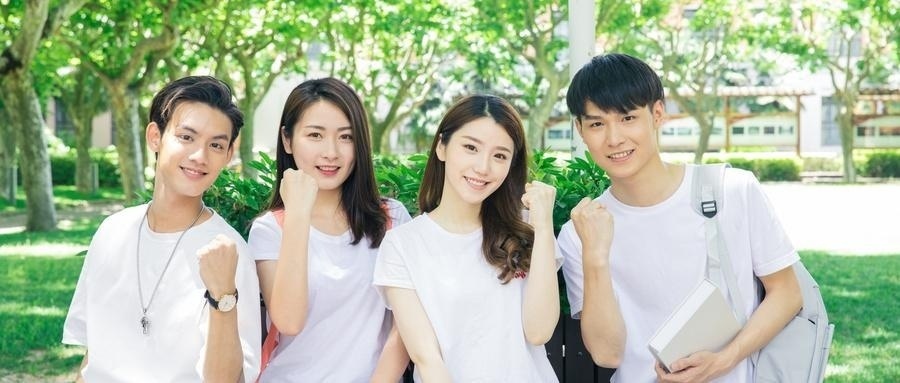 青秀山暑假高一升高二语文要不要上补习班