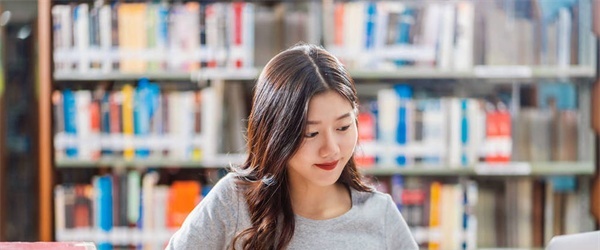 平顶山财经学校