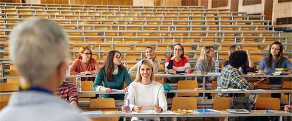 南宁电子工程学校