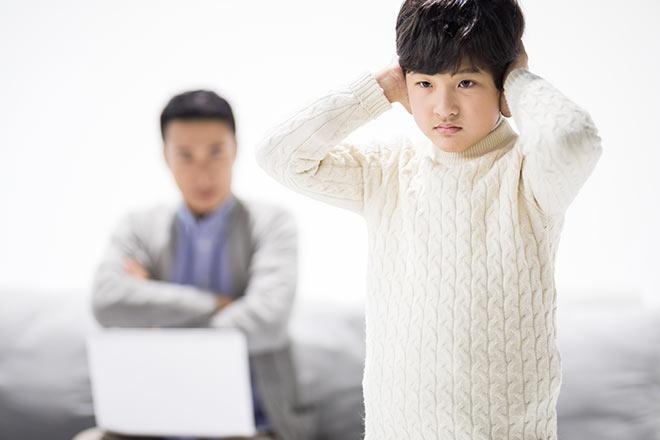 闹脾气