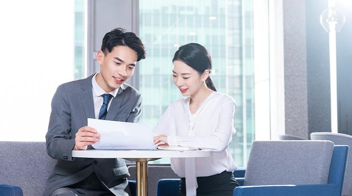交谈
