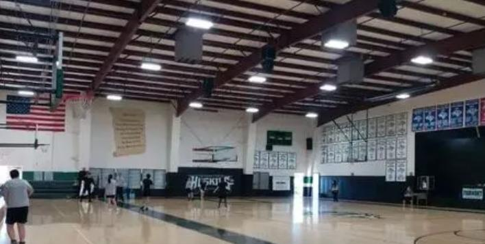 美国费尔蒙特高中2023年入学考试2