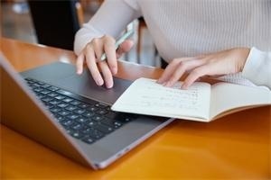 江西财经大学在职研究生.jpg 江西财经大学在职研究生.jpg