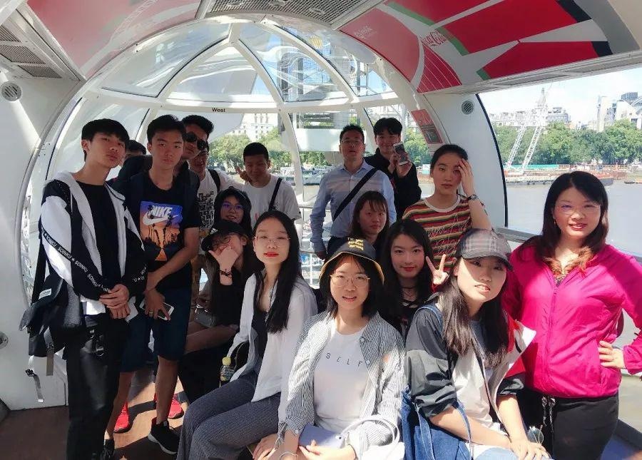 上海金苹果双语学校学生英国Jack Hunt School之行.jpg
