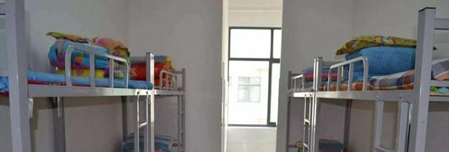 保定虎振技工学校