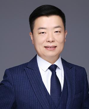 周鹏