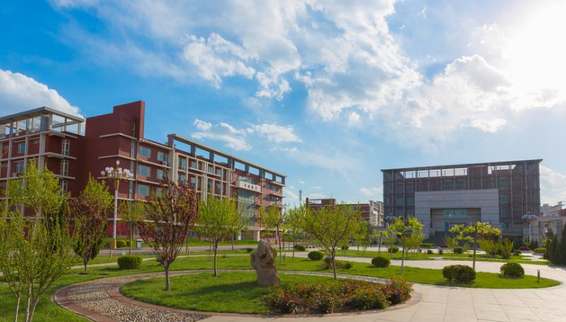 石家庄华医医学中等专业学校