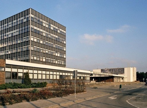 托伦哥白尼大学