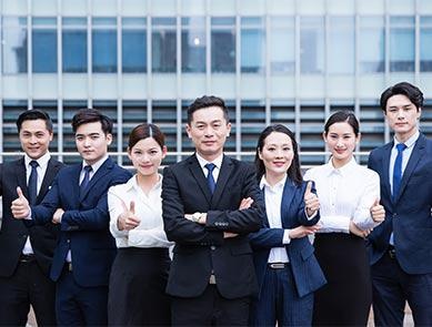 有多年经验，高水平的教研师资团队。
