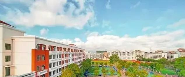 文昌孔子中学地址在哪里，哪个地区，哪个城市